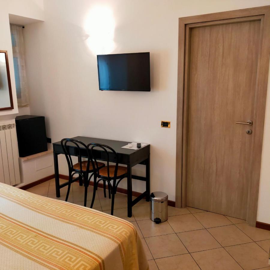 B&B Missi Рим Экстерьер фото
